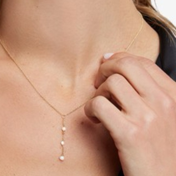 *NWT* BYCHARI Coco Lariat freshwater pearl lariat gold necklace Classy, Elegant - Picture 1 of 2